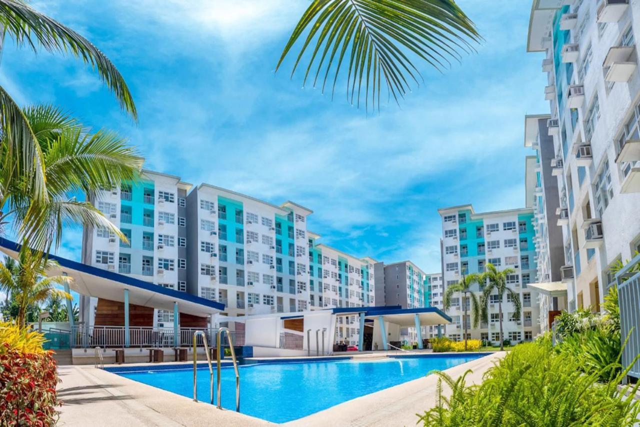 4Th Floor - Sea View Of Seawind Condominium Davao Bagian luar foto